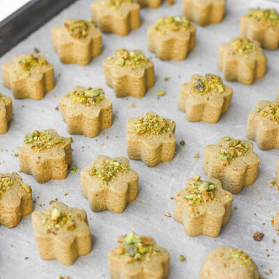 طرز تهیه شیرینی نخودچی