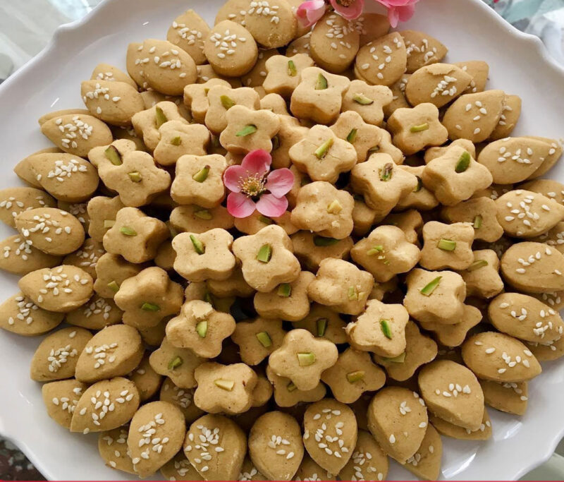 طرز تهیه شیرینی نخودچی