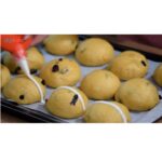 کاغذ شیرینی پزی مدل Behgaz بسته 20 عددی