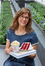 نویسنده کتاب راهنمای کامل شیرینی خانگی The Magnolia Bakery