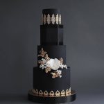 کیک کاور مشکی فوندانت