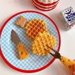 کاربرد استفاده چاقو و چنگال صبحانه خوری مدل دسته پنیری مجموعه 2 عددی وافل عسلی