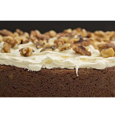 مغز گردو خارجی دندانه ای وسط فیلینگ کیک تولد