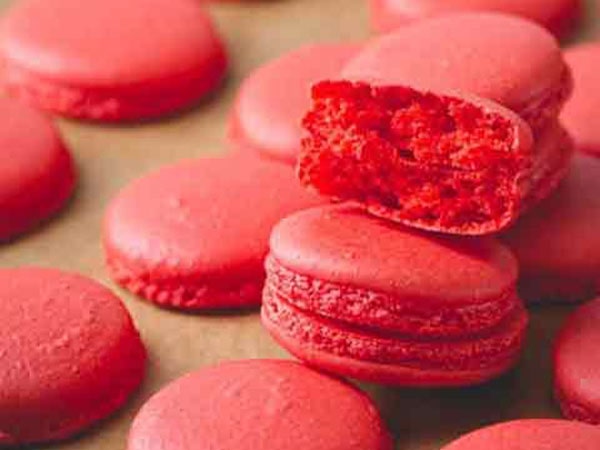 طرز تهیه شیرینی ماکارون قلبی