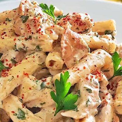 طرز تهیه سس پاستا با شیر و خامه