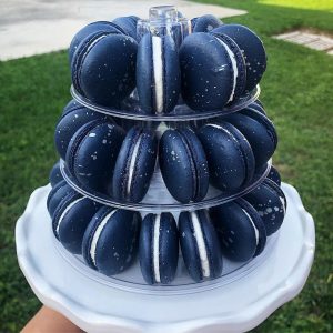 تزیین شیرینی شیک ماکارون مجلسی با رنگ ژله ای خوراکی کپی کیک تیوپی مدل سرمه ای 15 گرم