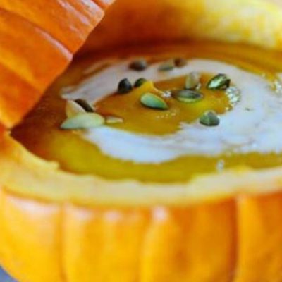 سوپ کدو حلوایی و خامه نارگیل