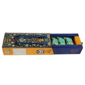 گز لقمه پسته 28 درصد جعبه کشویی طرح کاشی گز کرمانی - 120 گرم - تصویر 2