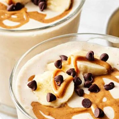 طرز تهیه اسموتی مقوی برای صبحانه