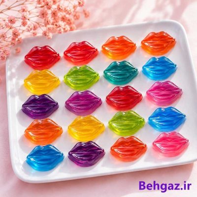 پاستیل های تهیه شده با قالب یخ پلاستیکی لب