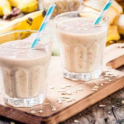 طرز تهیه اسموتی جو پرک و شیر